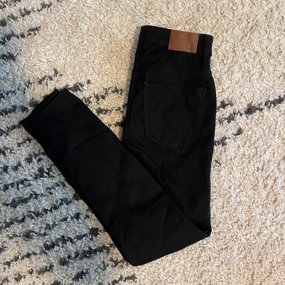 Denim - Madewell black curvy high rise skinny jean